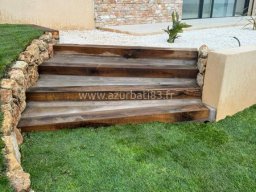 Jardinage et Aménagements Paysagers &raquo; Aménagement de jardin avec arrosage automatique et gazon naturel à Saint-Tropez
