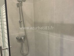 Création de salle de bain à Fréjus