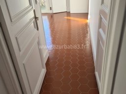 Pose de Tomettes et Carrelage avec un Traitement d&#039;Exception