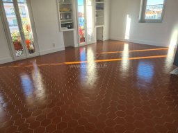 Pose de Tomettes et Carrelage avec un Traitement d&#039;Exception