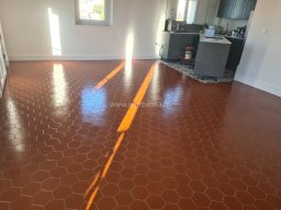 Pose de Tomettes et Carrelage avec un Traitement d&#039;Exception