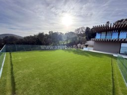 Pose de Gazon Synthétique à Saint-Tropez
