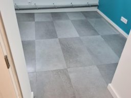 Pose de Parquet en Dalle par AzurBati83 dans le Var