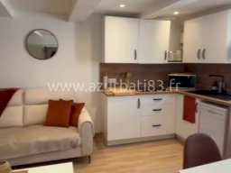 Rénovation Complète à Fréjus : Plomberie, Électricité, Sols, Peinture, Salle de Bain, Cuisine &amp; Placo 