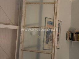 Réparation et peinture de volets en bois à Agay et Saint-Raphaël