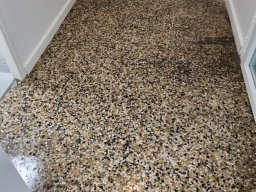 Traitement de Sol par AzurBati83 : Innovation et Durabilité dans le Var